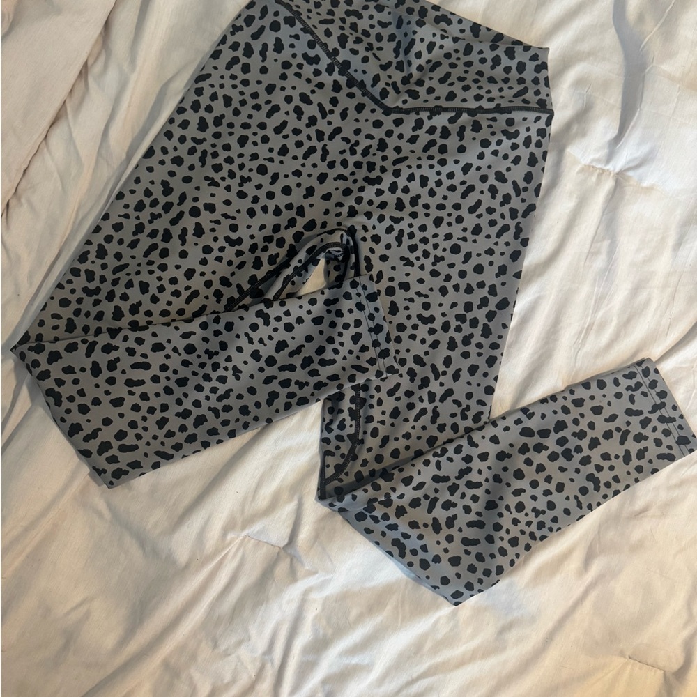 Balance Athletica Leopard Print Leggings – Gray/Black – High Waist